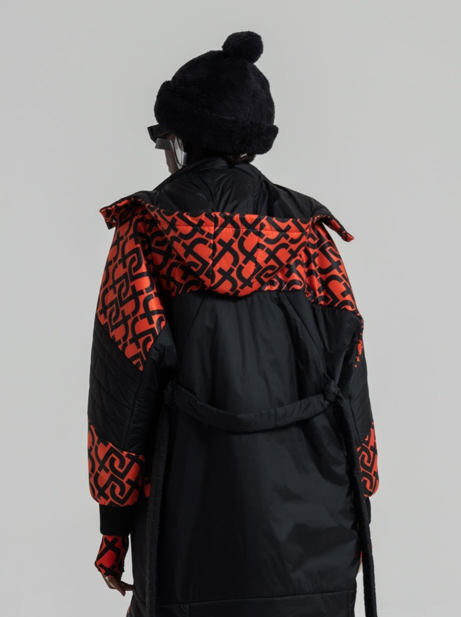 MUSHY POM HAT - BLACK