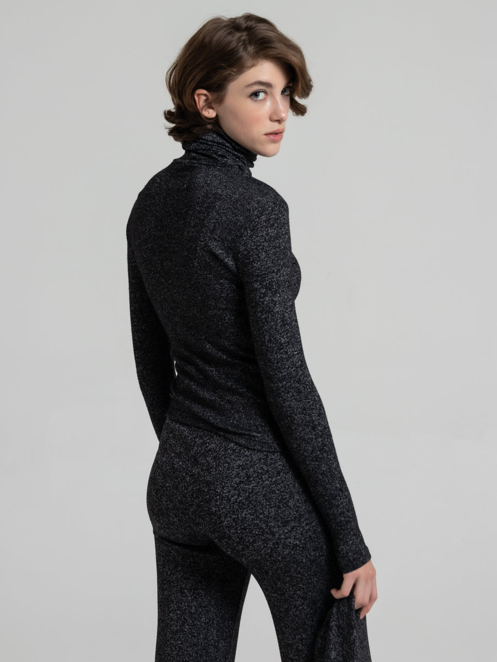 NALA TURTLENECK TOP WITH SCARF - GREY