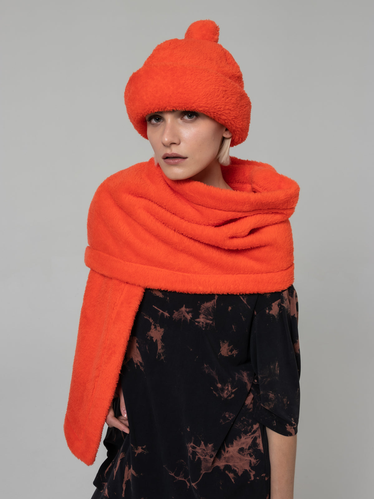 MUSHY FLEECE SCARF - THEFOUR RED