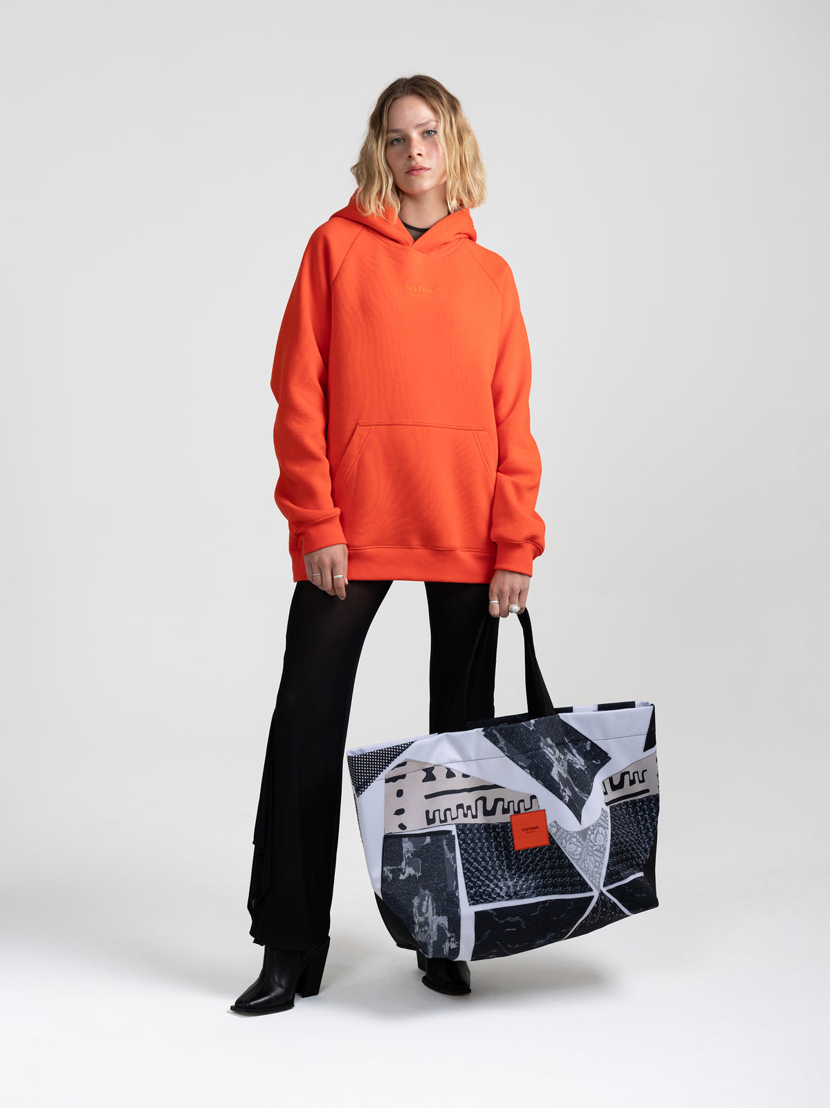 BLAZE HOODIE THEFOUR RED