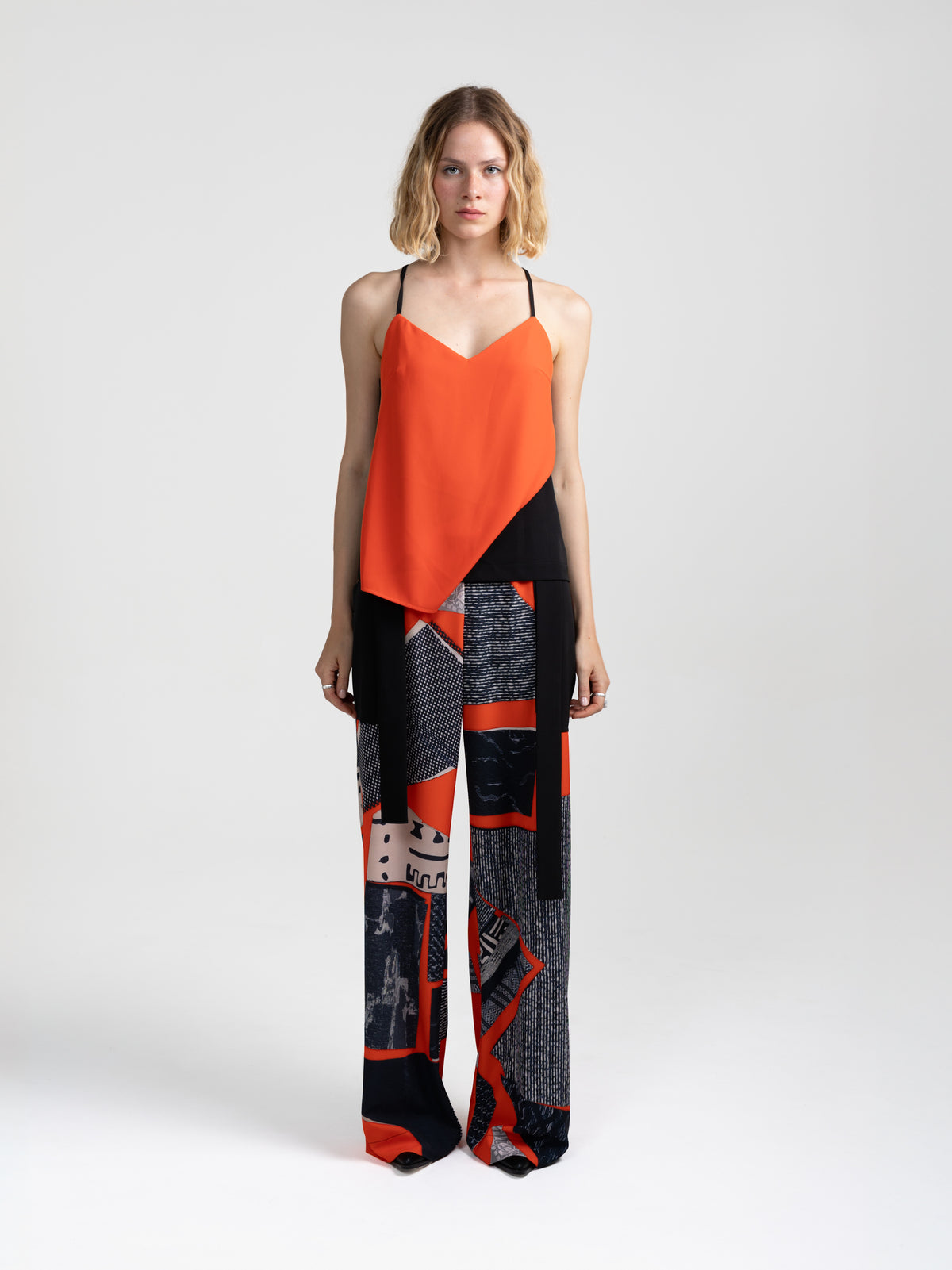 GAIA TOP - THEFOUR RED & BLACK