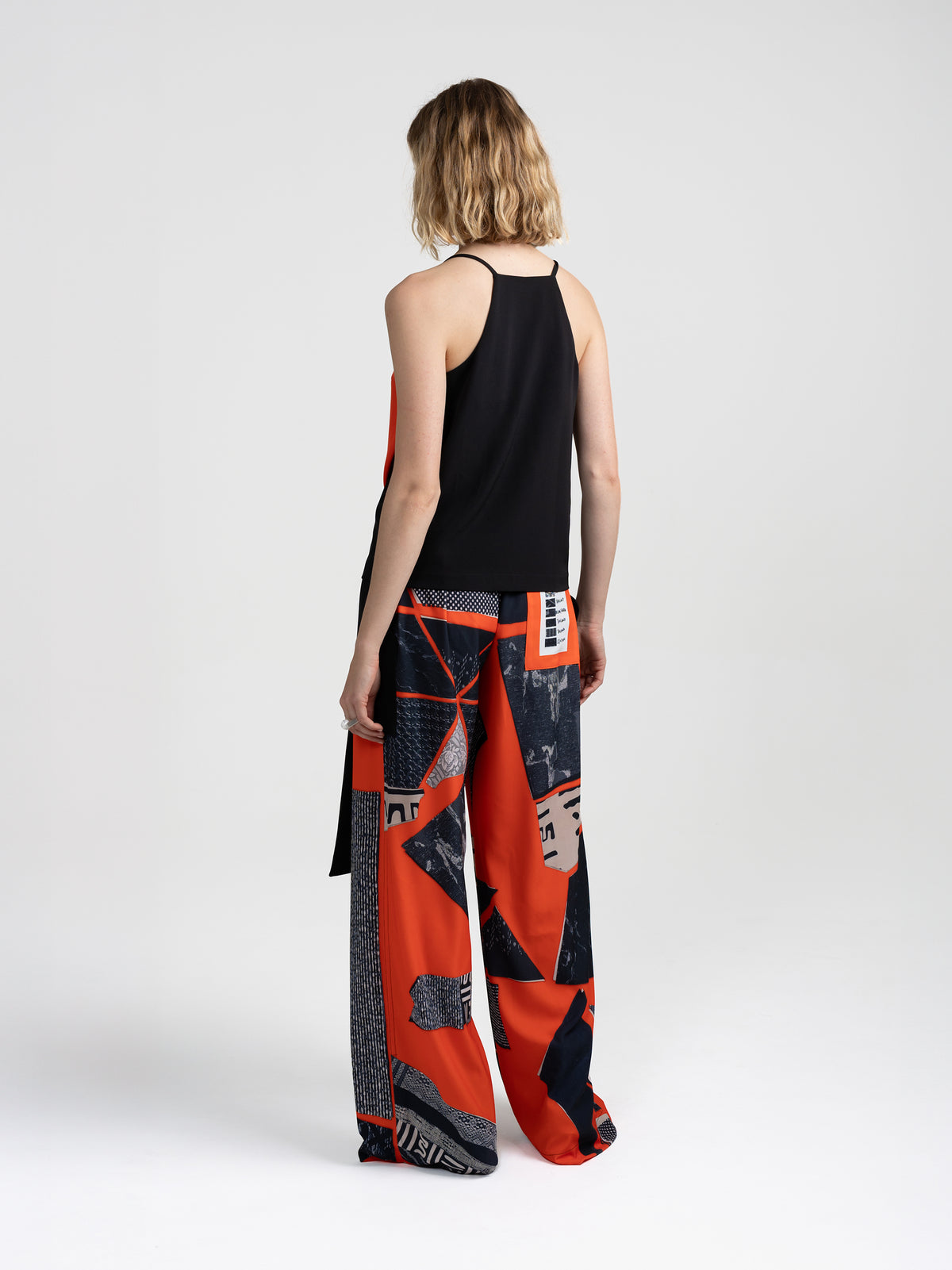 GAIA TOP - THEFOUR RED & BLACK