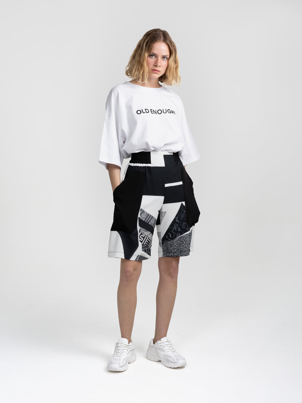 FUEL SHORTS - REP PRINT BW