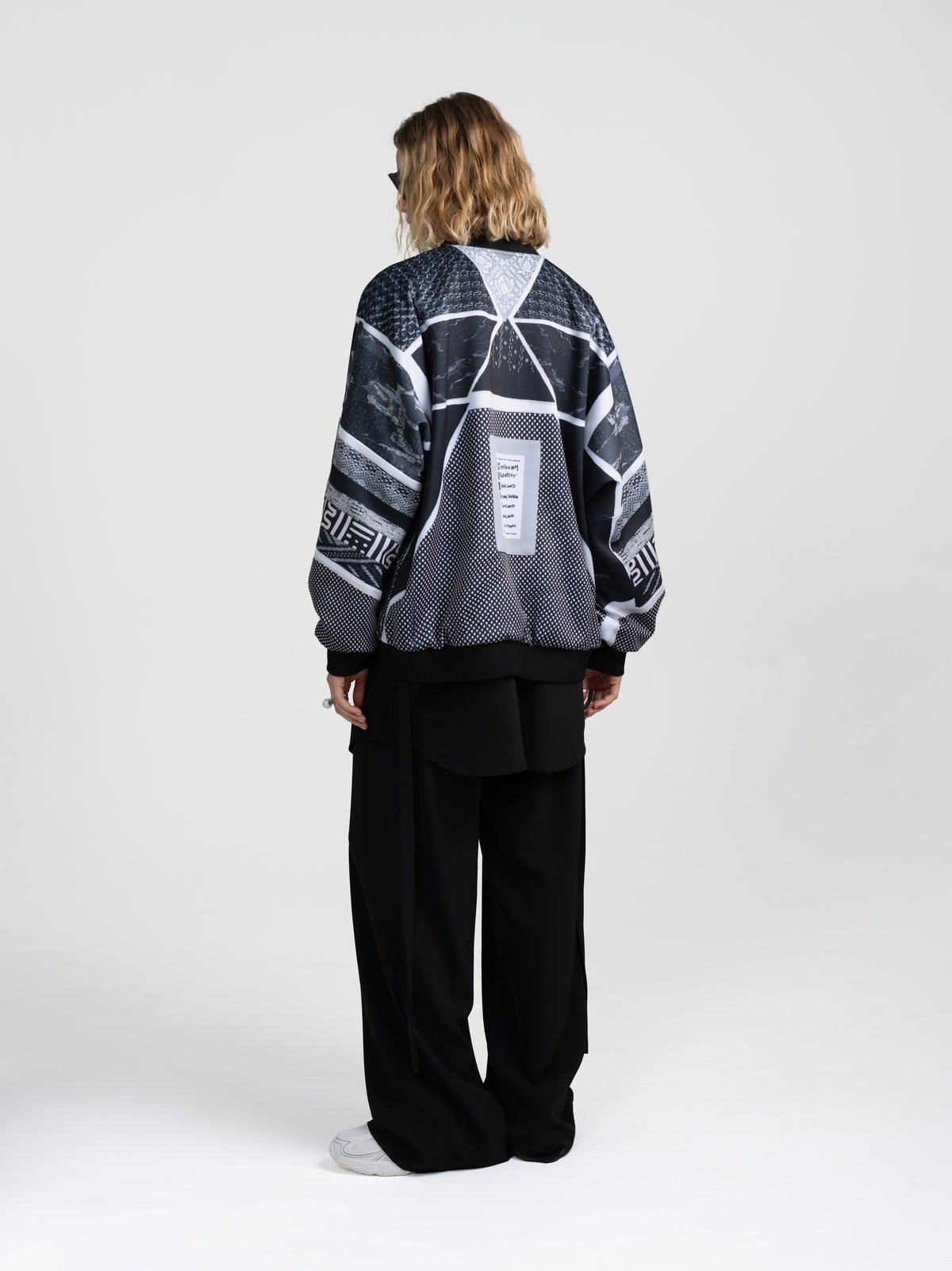 REP ALFA JACKET - BLACK + WHITE