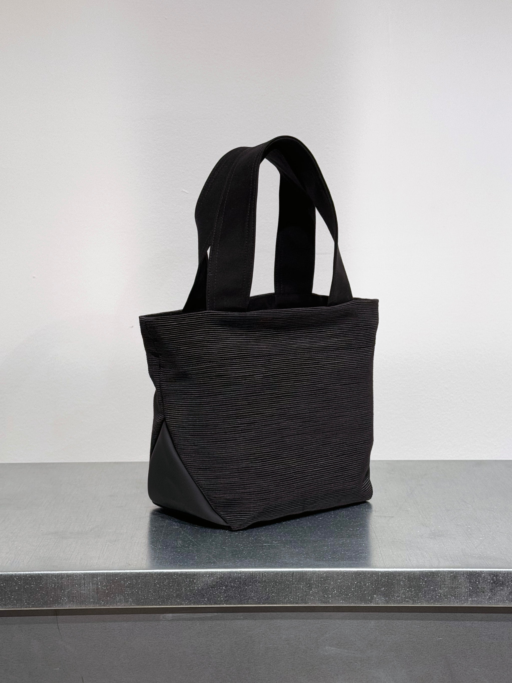 AMMO BAG - BLACK RIB