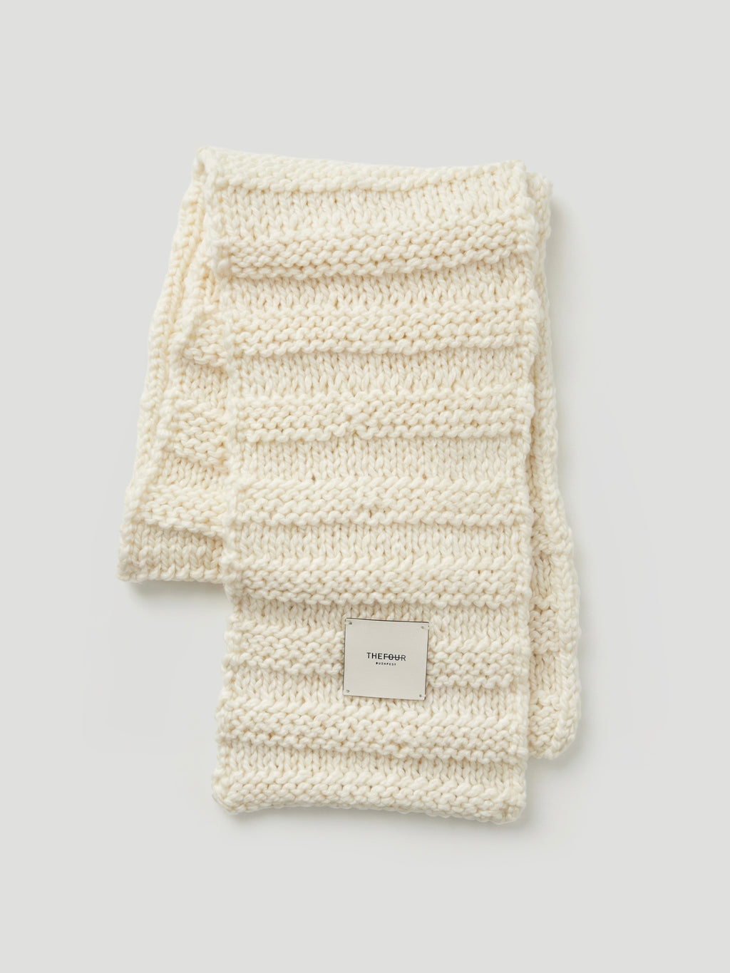 HAND KNITTED SCARF - LIGHT BEIGE