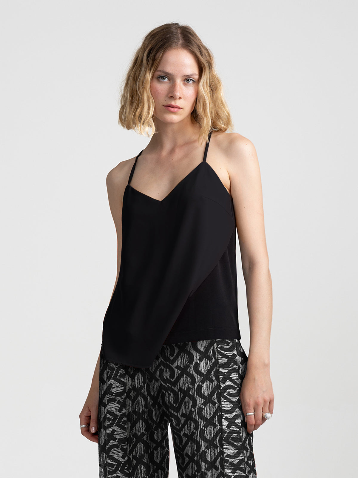GAIA TOP - BLACK