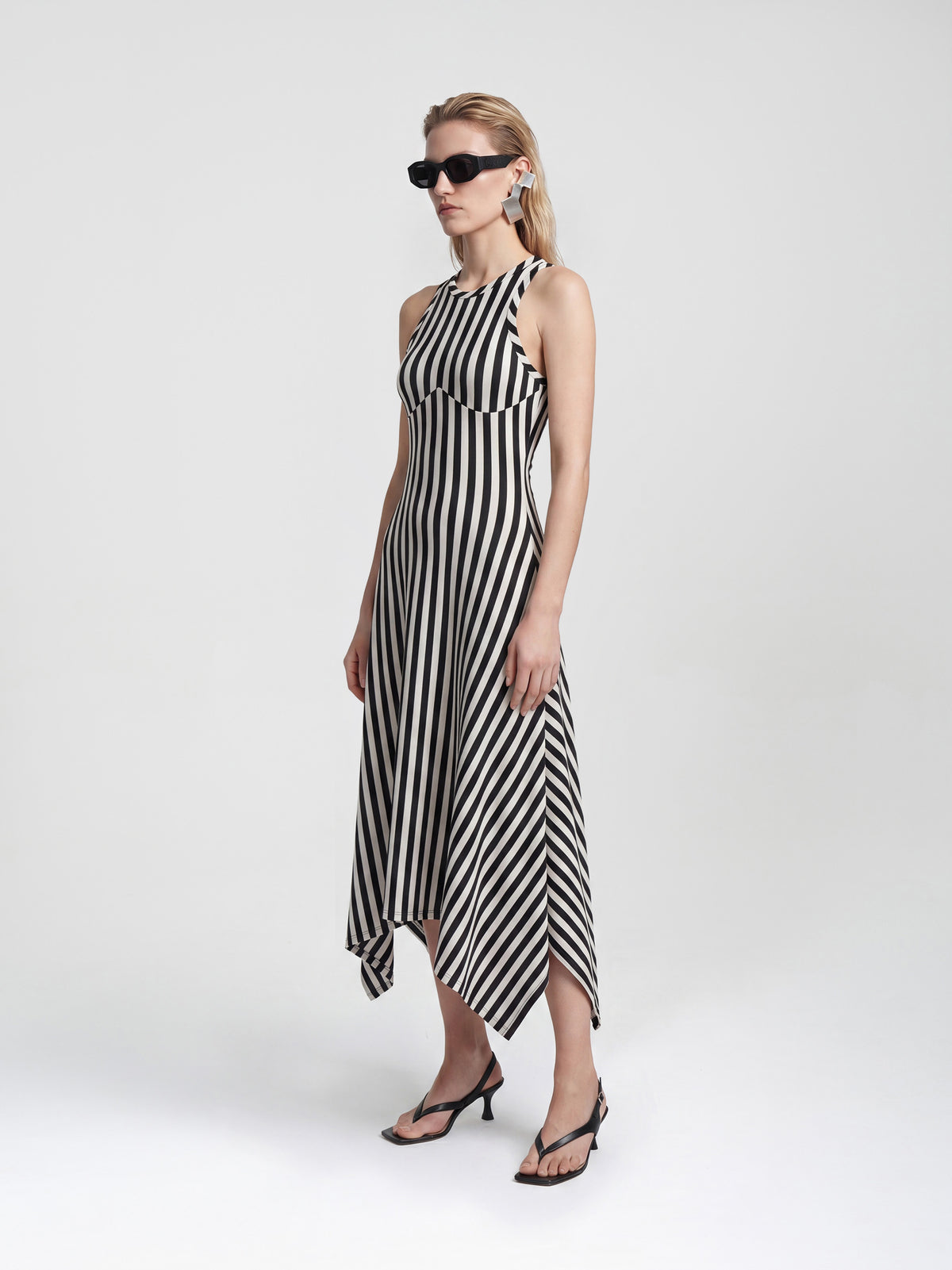 CONTOUR TANK DRESS - BLACK WHITE