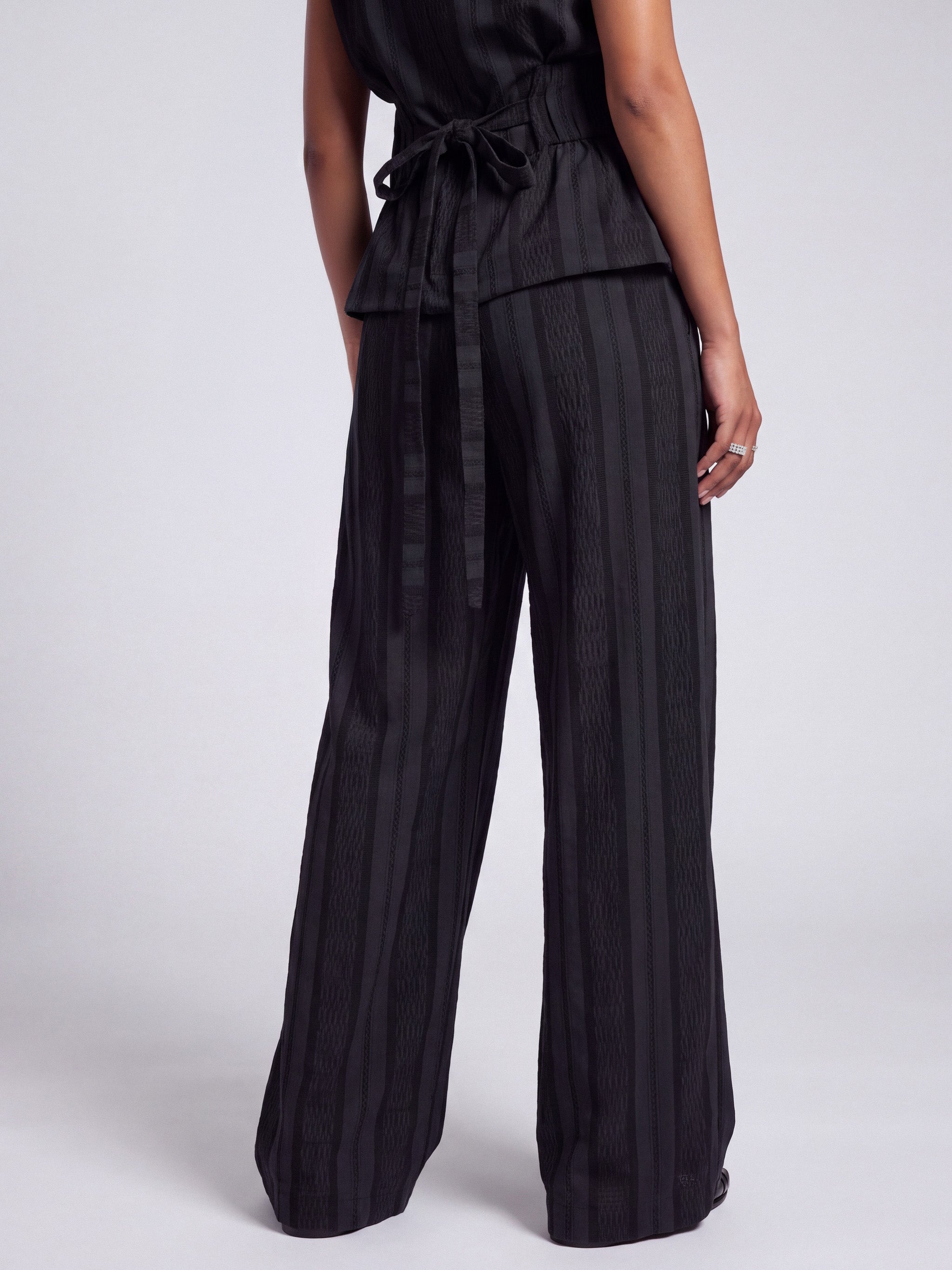 DON PLEATED PANTS - STRIPED BLACK