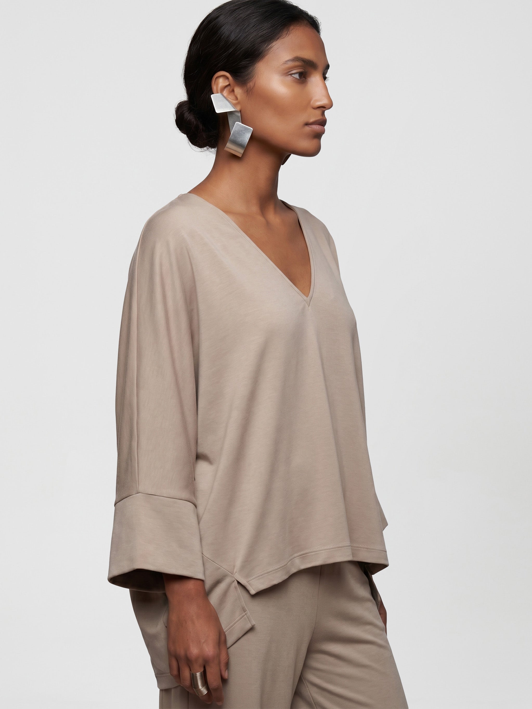 OVIA TOP - LIGHT GREY
