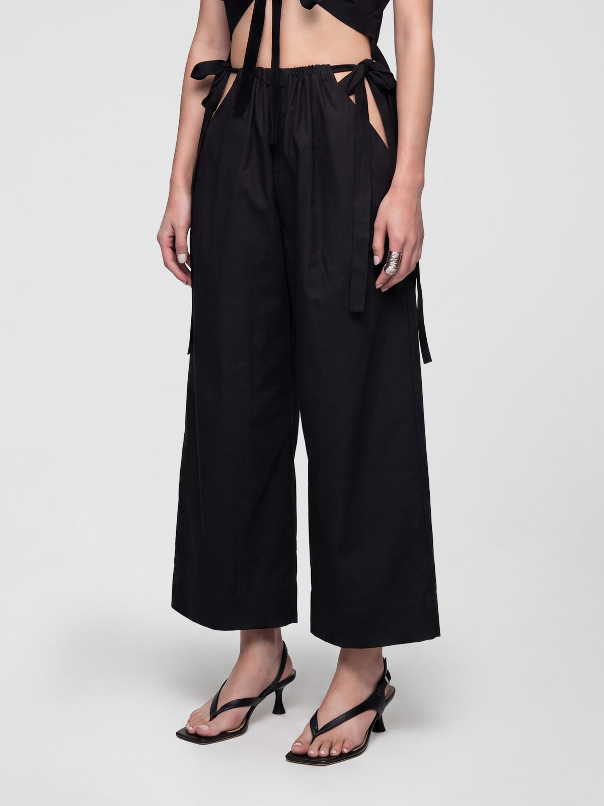 SYRA PANTS - BLACK