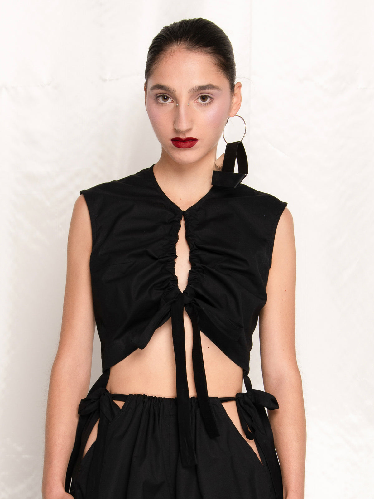 SYRA TOP - BLACK
