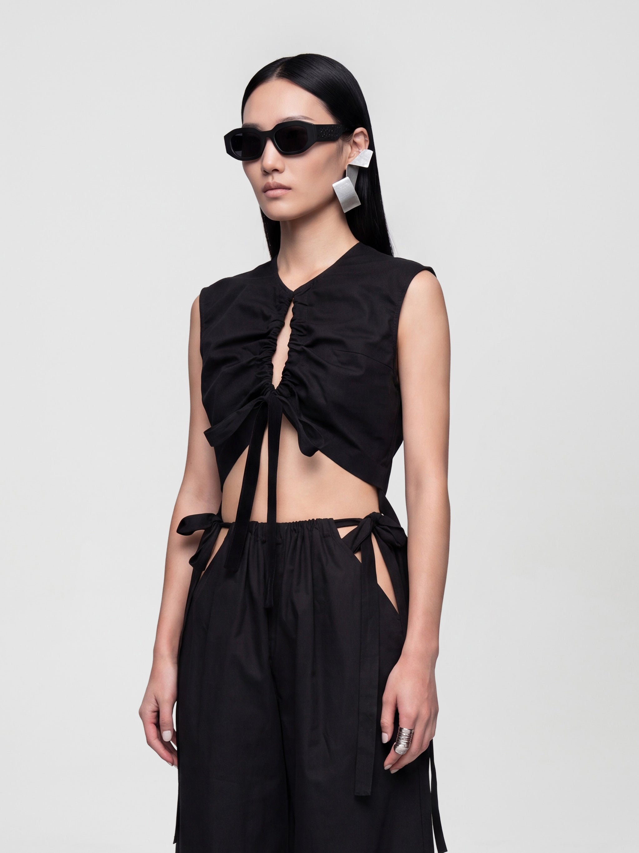 SYRA TOP - BLACK