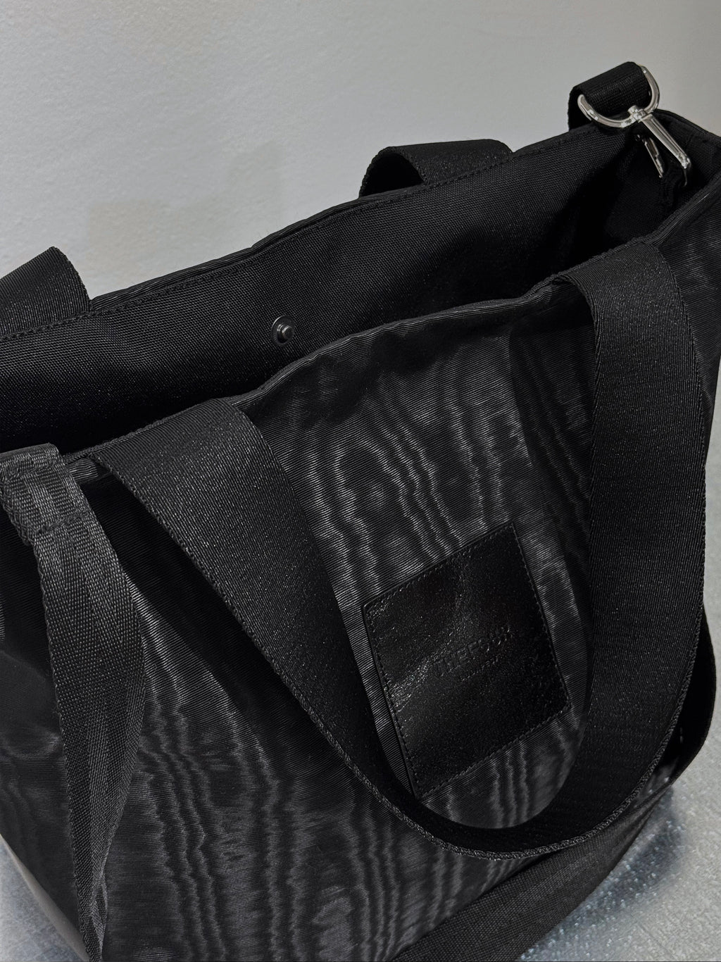 AMMO BAG - BLACK MOIRÉ