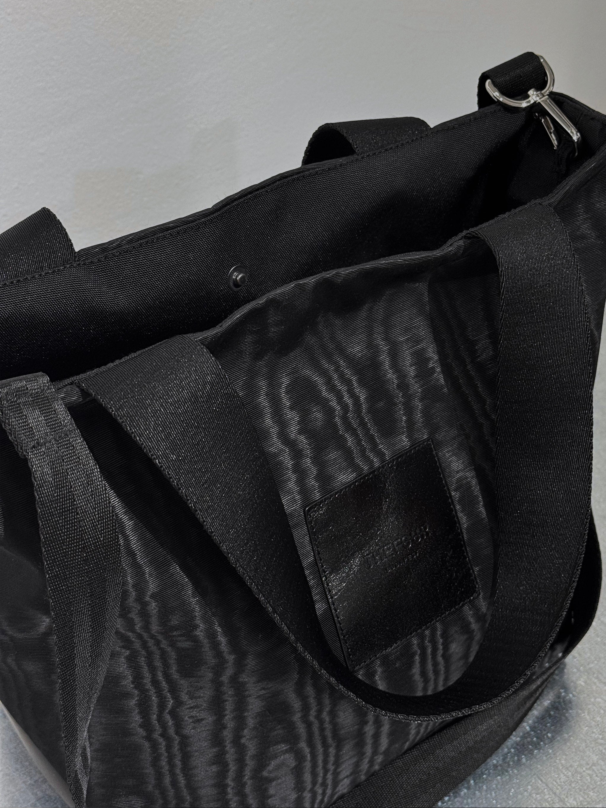 AMMO BAG - BLACK MOIRÉ