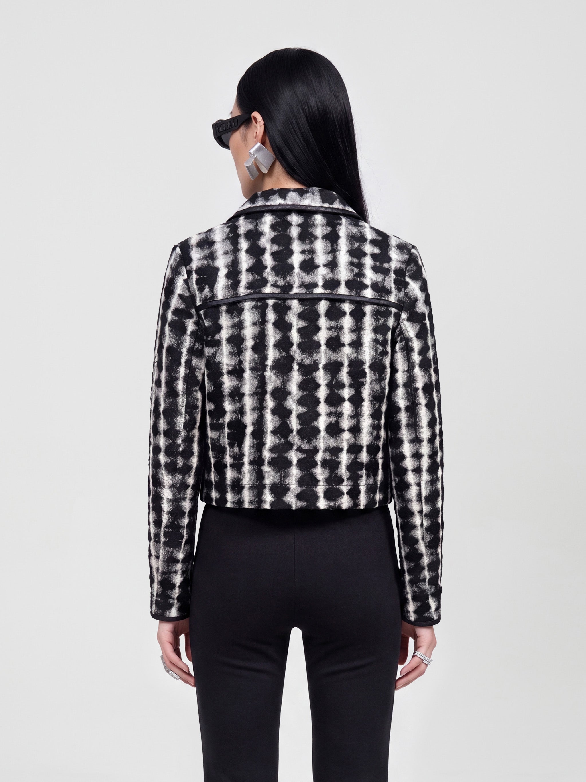 ARCA JACKET - BLACK WHITE