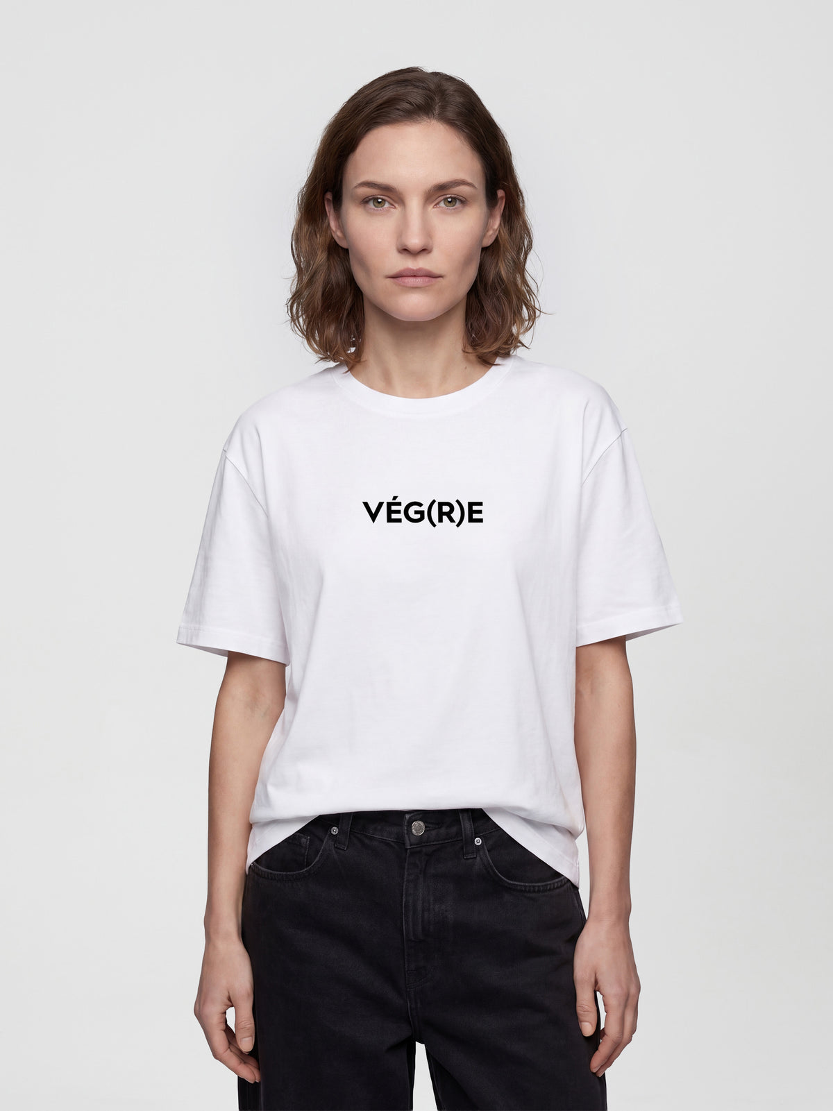 VÉG(R)E BASE T-SHIRT - WHITE