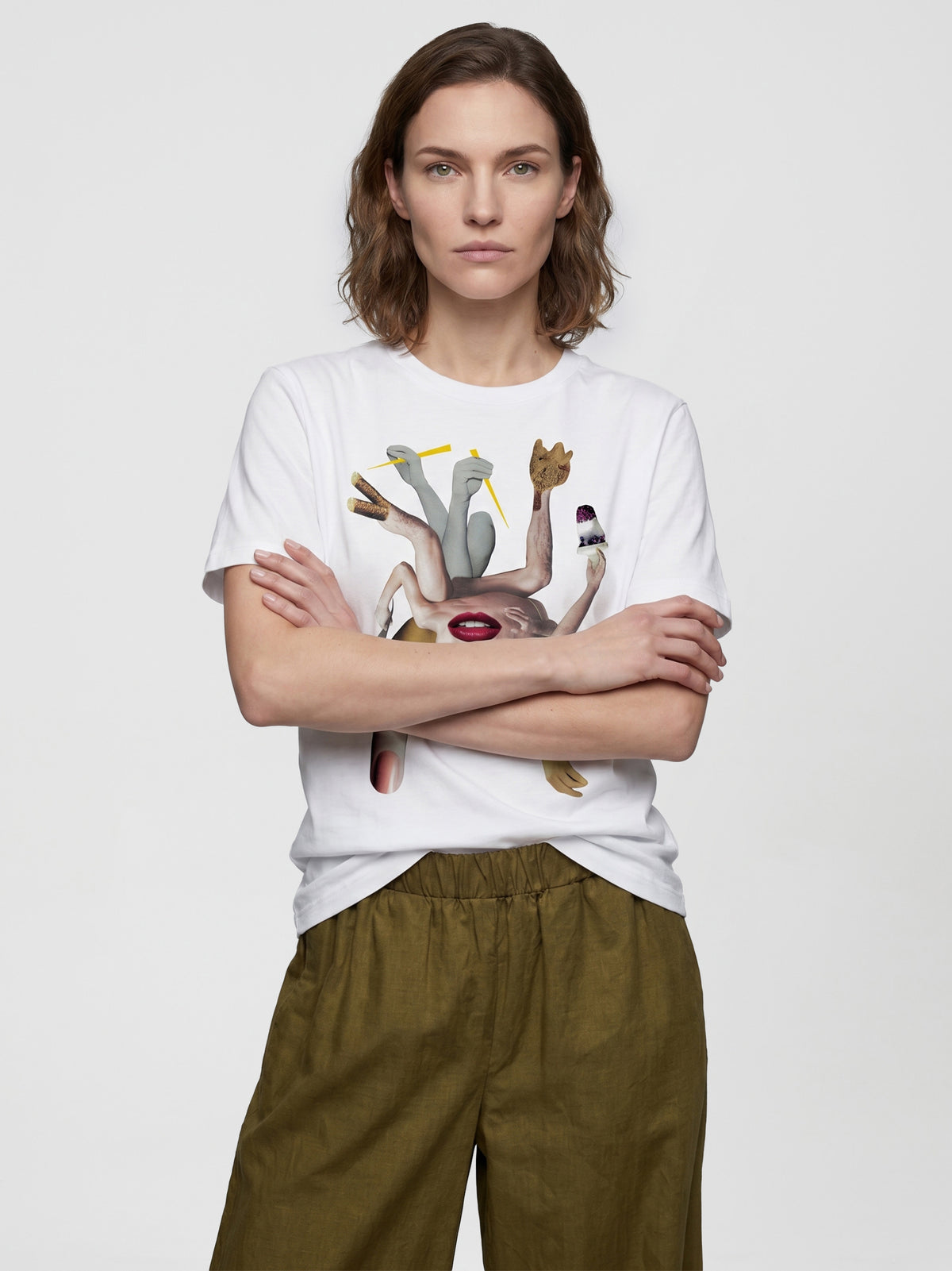 VIVARIUM BASE T-SHIRT - AN ARMS RACE